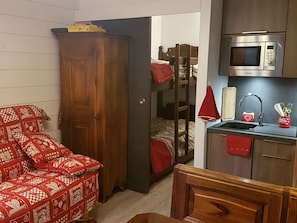 Appartement 195 B dans résidence Portes du Soleil, Séjour, Châtel Location ski
