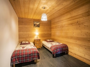 Appartement Roméo, 6 personnes, Chùtel Réservation