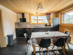 Appartement Roméo, 6 personnes, Chùtel