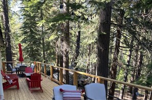 Deck with plenty of seating and dining options. *Message with any questions*