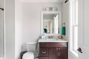 bathroom in carriage unit