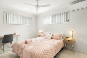 Bedroom (1)