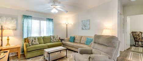 Weeki Wachee Vacation Rental | 3BR | 2BA | 1,500 Sq Ft | Stairs Required