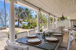 Beachside Dining at gorgeous Oak Beach Cottage