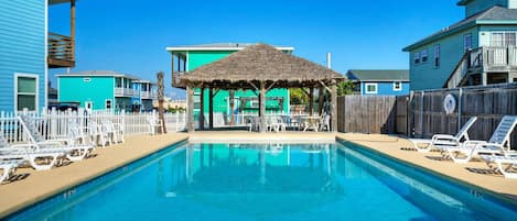 Poolside bliss.