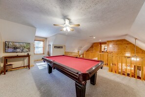 Upstairs game room with TV & Pool  Table