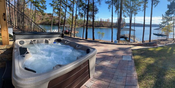 Hot tub