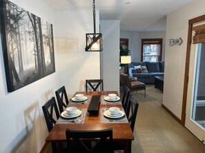 Dining nook seats 6 comfortably.