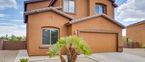 Tucson Vacation Rental | 5BR | 2.5BA | 2,073 Sq Ft | Stairs Required
