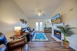 Spacious living room for the entire family to gather