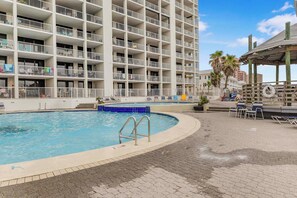 Summer House on Romar Beach community pool