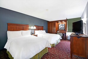 Unit with 2 Double beds