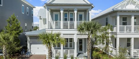 Prominence on 30A Pet Friendly Rental - The Mermaid Bungalow