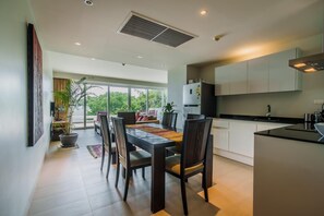 Daisy 2 Bedroom Amazing Seaview (1618)