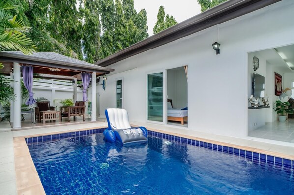 Jasmine Pool Villa Charming Pool Villa In Paradise (1262)