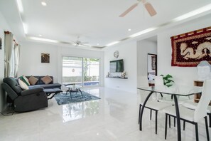 Jasmine Pool Villa Charming Pool Villa In Paradise (1222)