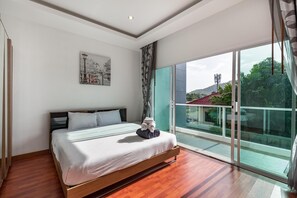 Trixie Town House 3 With Private Pool (706)