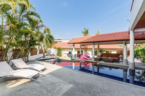 Amber Pool Villa, Your private slice of paradise (288)