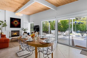 Luminous living and dining area