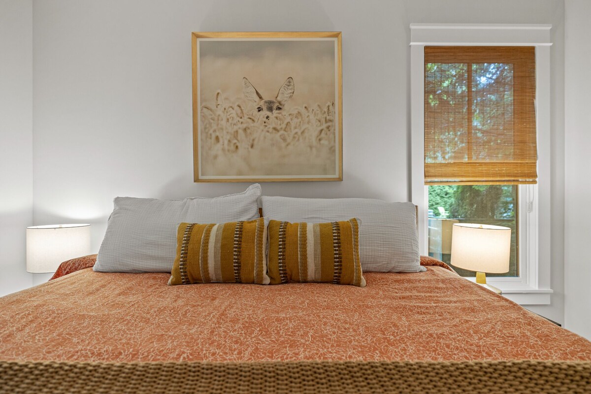 Juniper Presents: Modern Lakehouse Oasis with Pool + Fire Pit