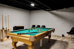 Spielezimmer