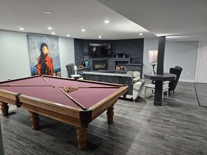Spielezimmer
