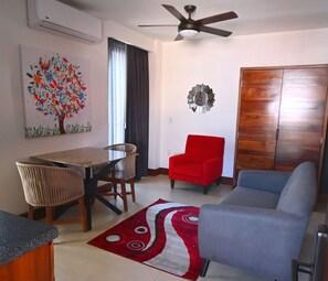 Middle Suite BV