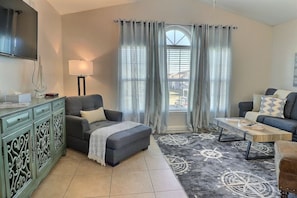 Livingroom 6