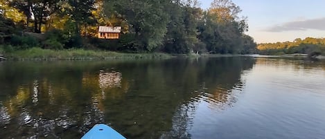 Kayaks are available for free so you can explore the Caddo River!