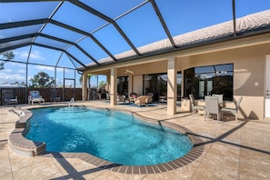 Beautiful pool overlooking private backyard