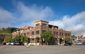 The Alpenglow building