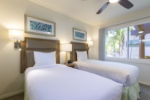 2 Twin beds