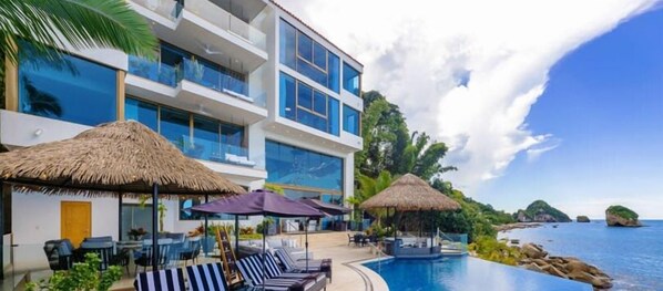 02.Villa Damae