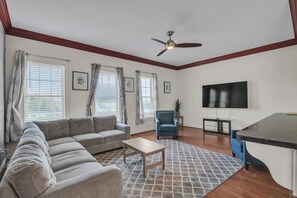 Furniture, Indoors, Living Room, Home Decor, Table