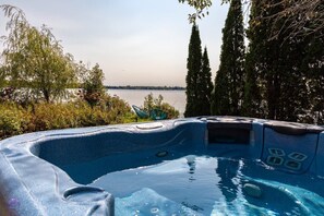 Bubbelpool utomhus