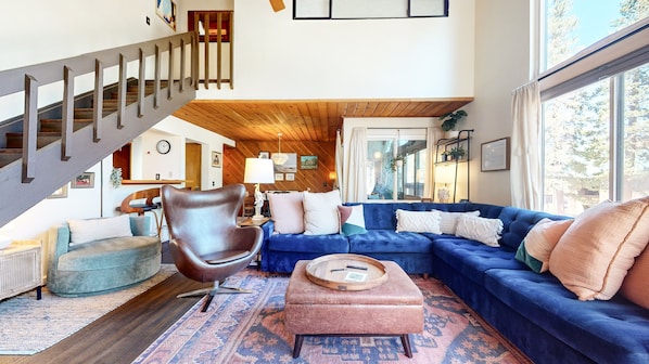 Furniture, Indoors, Living Room, Home Decor, Couch