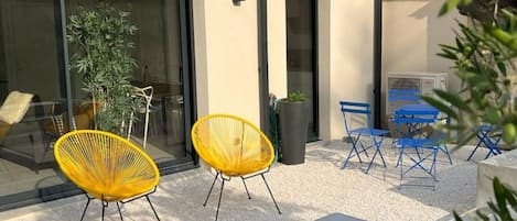 Terrasse plein sud, logement entier climatisé 