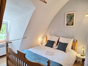 Chambre 2 avec lit double