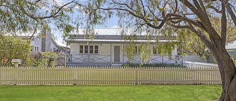 Possum Cottage