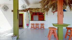 Tiki Bar