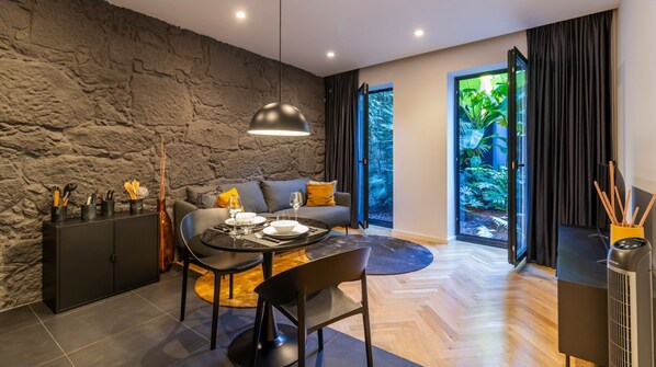 This living area is the ideal setting for unwinding with a book, hosting intimate gatherings, or simply savoring a moment of tranquility #modern #airbnb