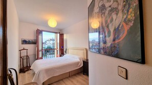View (from property/room),Photo of the whole room,Sea view