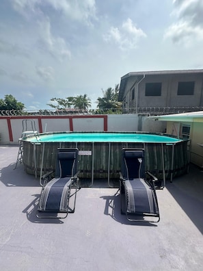 Utomhuspool
