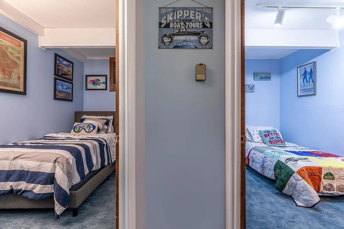 Cozy ski retreat on the Stratton Access Road – 5 minutes to the slope!