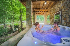 Your private mountain oasis tucked away in the blue ridge mountains