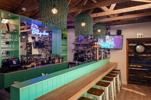 Bar (in der Unterkunft)