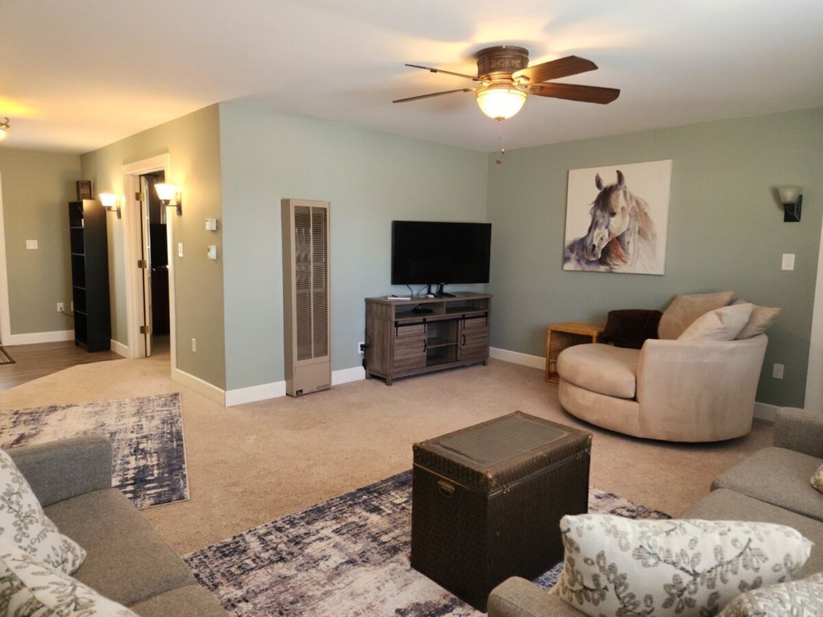 SHEEPMENS GETAWAY-Cozy retreat in Williams, AZ-Gateway to the Grand Canyon