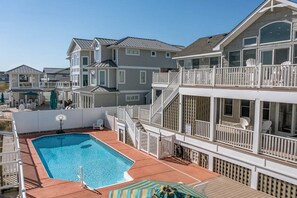 Aerial View of Vista Royale