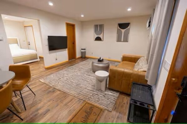 Welcome to Haus Windham — amidst nature in the heart of the Catskills!