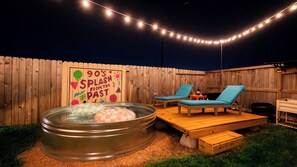 Enjoy the all seasoned Spa like treatment with this Heated and Chilled Pool!